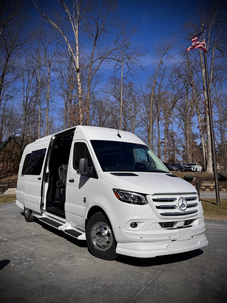 OGV Luxury Coach 10OB