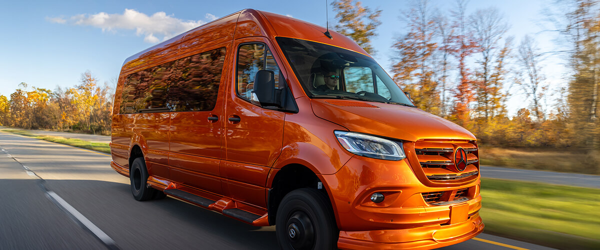 OGV Luxury Coach exterior