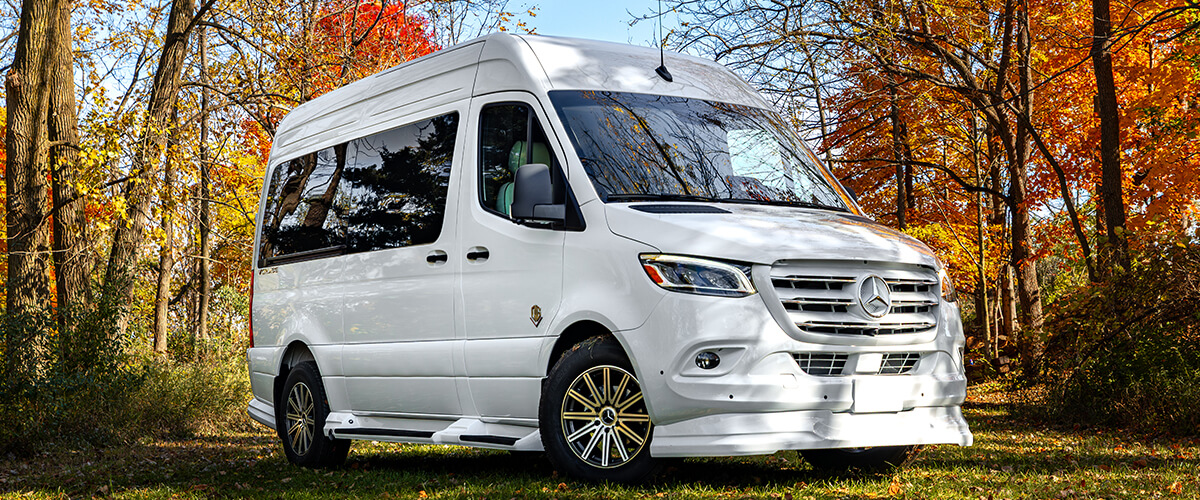 OGV Luxury Coach exterior